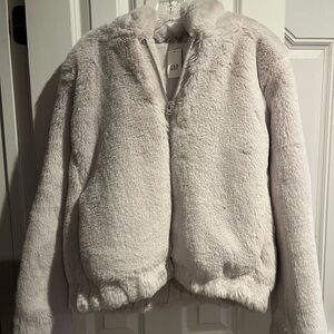 GAP Soft Faux Fur Jacket in Light Cream